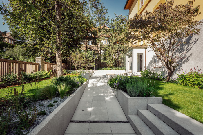 Rekonstrukce vily na Vinohradech od edit! architects