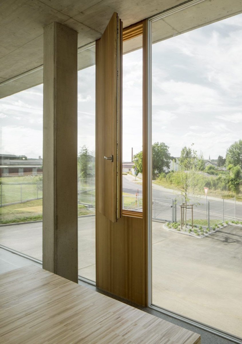 Administrativní budova firmy Brusivo, zábran-nová architekti
