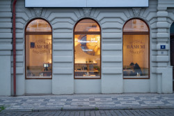 Pobočka restaurace Banh Mi Makers na Letné, Studio Minio / Kryštof Blažek