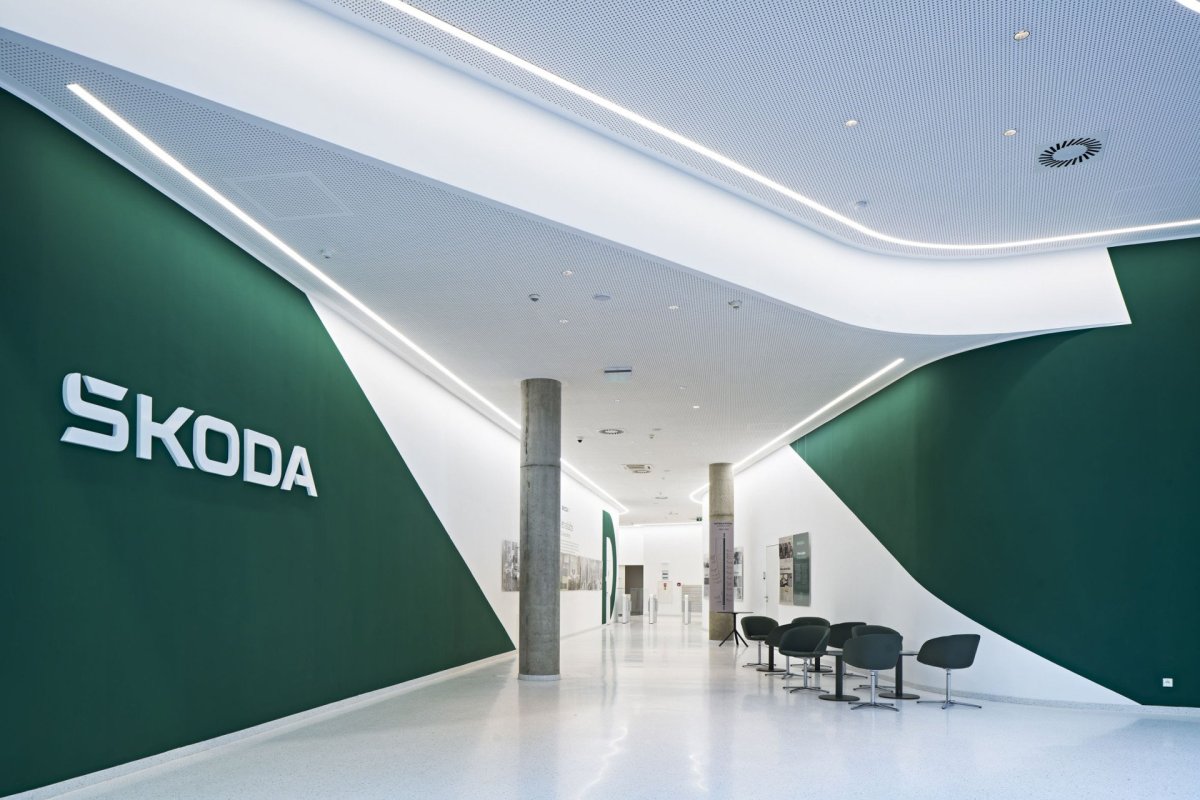 Mladoboleslavská Škoda Auto má nový administrativní objekt. Navrhli ho architekti ze studia ATP ARCHITEKTEN INGENIEURE.