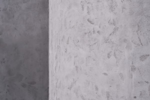 Detail fasády (Nová radnice s plastickou fasádou; re:architekti)