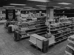 Pohled do interiéru prodejního sálu.