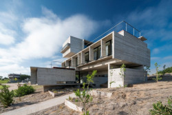 Luciano Kruk arquitectos, Golf House / Casa Golf – foto