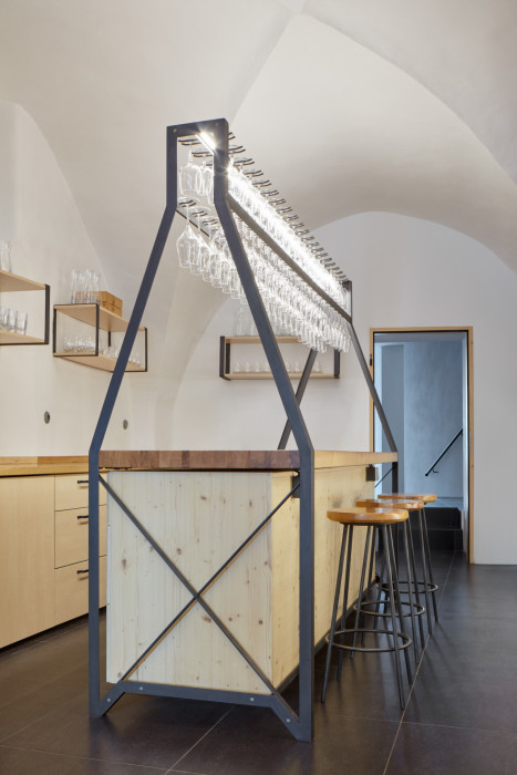 Vinařství Nešetřil ve Znojmě, ORA (originální regionální architektura)/ Jan Veisser, Jan Hora, Barbora Hora