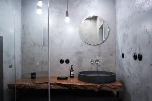 Bydlení v klášteře, Ti architekti