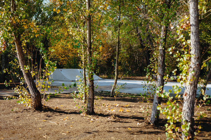 Volnočasový areál v Praze v Čakovicích, U / U Studio.