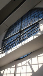 Zdeněk Lukeš, náměstí Jiřího z Poděbrad, chrám Nejsvětějšího Srdce Páně, hodiny – foto