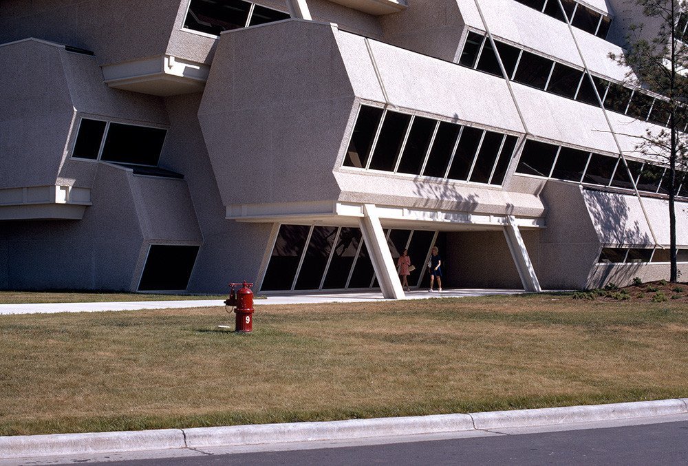 Budova Burroughs Wellcome ve městě Durham, Paul Rudolph, 1969-72