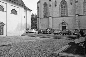 IXA, Piazzetta u kaple sv. Kosmy a Damiána v Emauzích, původní stav – foto