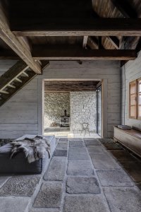 Roubenka Mezi lukami v Beskydech nedaleko Čeladné
