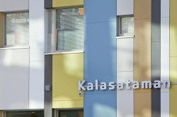 Škola a denní stacionář Kalasatama v Helsinkách, studio JKMM