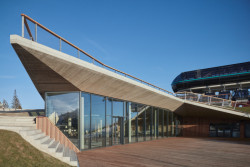 Zázemí rekreačního areálu Bachledka, Compass architekti/ Juraj Benetin, Matej Grébert, Roman Janata