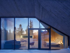 Zázemí rekreačního areálu Bachledka, Compass architekti/ Juraj Benetin, Matej Grébert, Roman Janata