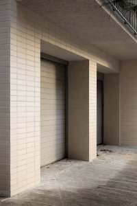 Rekonstrukce bytu a bytového domu Nový Svet, ARCHITEKTI mikulaj & mikulajová - Architekti se snažili navázat na původní charakter domu