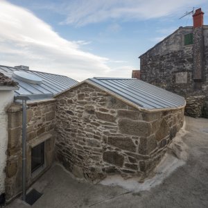 Rekonstrukce a dostavba rodinného domu v Muros, fuertes-penedo arquitectos