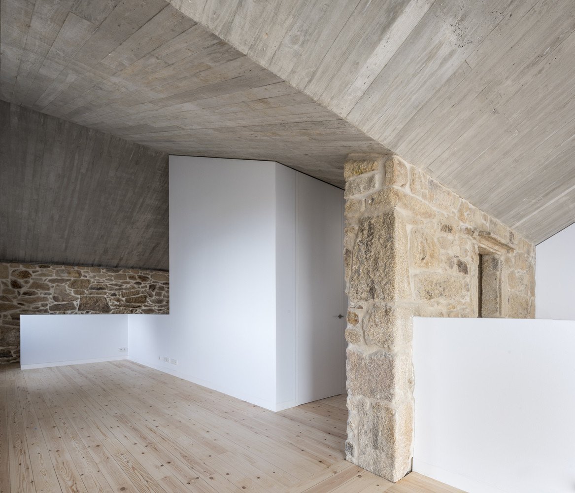 Rekonstrukce a dostavba rodinného domu v Muros, fuertes-penedo arquitectos