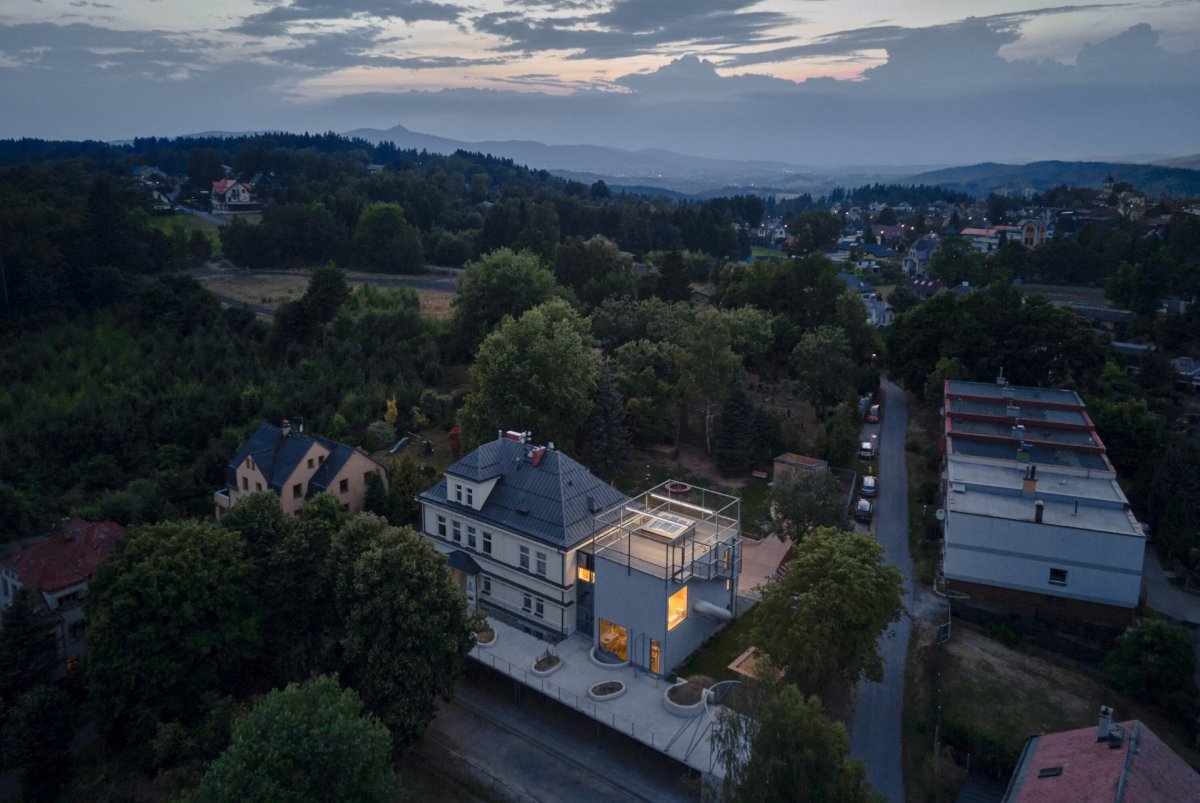 Přístavba ke školce Montessori v Jablonci nad Nisou, Mjölk architekti: Hlavním kritériem přístavby se stala zábava – nesměla být pro děti nudná