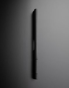 Madlo YES! s bezkontaktním magnetickým systémem Magnetic zajišťuje tiché ovládání dveří, bez použití klik a zámků.
