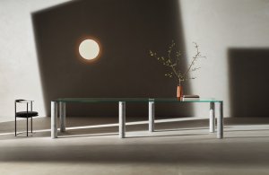 Stůl Isos od B&B Italia