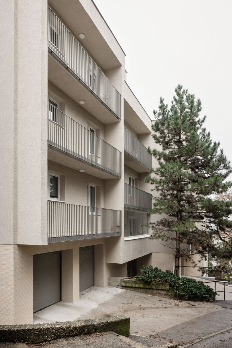 Rekonstrukce bytu a bytového domu Nový Svet, ARCHITEKTI mikulaj & mikulajová - Před rakonstrukcí