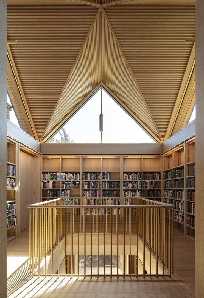 Nová knihovna při Magdalene College Cambridgeské univerzity od Niall McLaughlin Architects