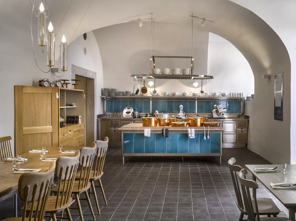 Obklad na míru pro restauraci Kuchyň na Pražském hradě
