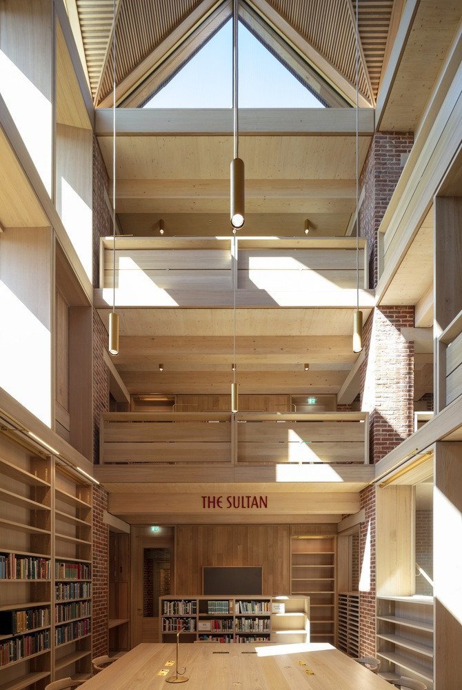 Nová knihovna při Magdalene College Cambridgeské univerzity od Niall McLaughlin Architects