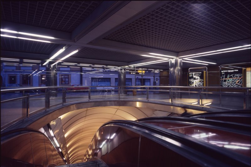Galerie Jaroslava Fragnera se v rámci výstavy „Poválečná architektura jako památka“ zaměří na proměny pražských staveb z období 1945–1989