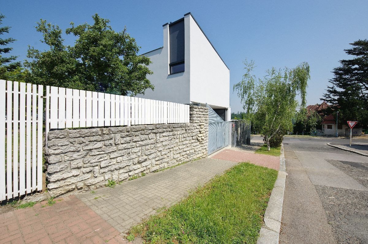 ARCHITEKTURA s. r. o., RD Braník - foto