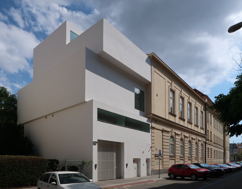 Výtvarné ateliéry Pedagogické fakulty MU v Brně, ateliér dílna (Michal Palaščak, spoluautoři Karolína Burešová, Jan Flídr)