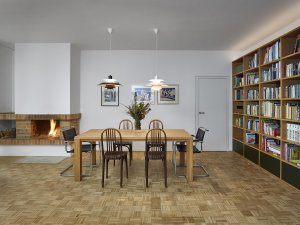 Rekonstrukce bytu a bytového domu Nový Svet, ARCHITEKTI mikulaj & mikulajová - Cílem architektů bylo navázat na původní kvality bytu s respektem a citem